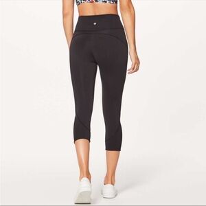 Lululemon In Movement Crop Everlux 19" black size 2 leggings tights